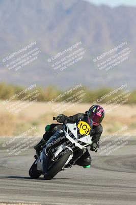 media/Oct-04-2025-CVMA (Sat) [[408bcdd6e4]]/Race 14-500-400-350 Supersport/